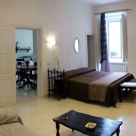 Flora Rooms Campobasso Extérieur photo